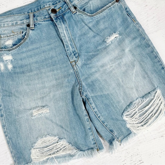Blank NYC Distressed Denim High Rise Shorts Size 30 - Picture 3 of 4